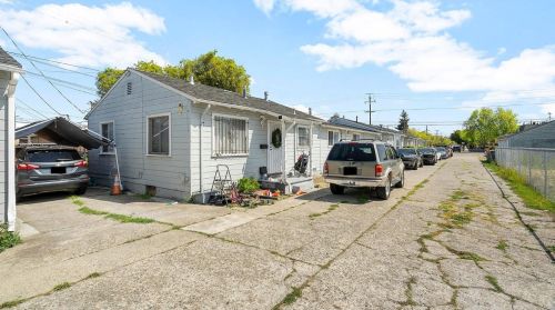 21911 Meekland Ave, Hayward, CA 94541-3862