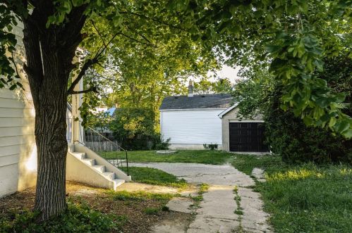 1772 Courtland Ave, Cincinnati OH  45212-2844 exterior