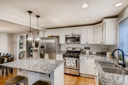 1519 Dale St, Saint Paul MN  55117-3410 exterior