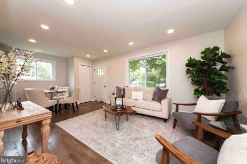 10814 Jewett St, Silver Spring MD 20902-3668 exterior