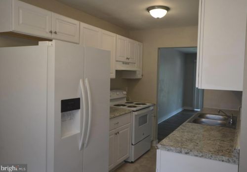 643 Boundary Ave, Hanover PA 17331-3906 exterior