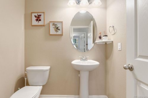 25982 Geddes Cir, Aurora CO exterior