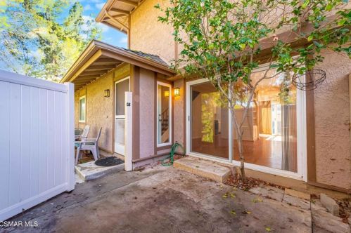 28815 Conejo View Dr, Calabasas, CA 91301-3364