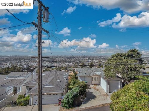 16700 Rolando, San Leandro CA 94578-1232 exterior