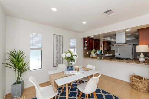 8250 Alameda St, Downey, CA 90242-2455