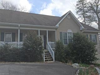 334 Moon Cir, Brevard, NC 28712-9726