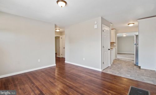 114 John St, Hanover PA  17331-3349 exterior