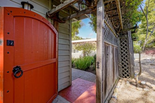6 Merrill Way, Tassajara Hot Springs, CA 93924-9661