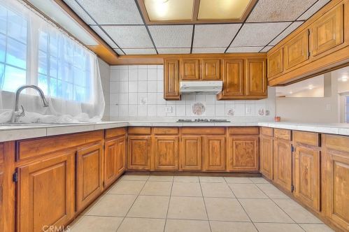 11273 Royal Palm Blvd, Riverside CA  92505-3648 exterior