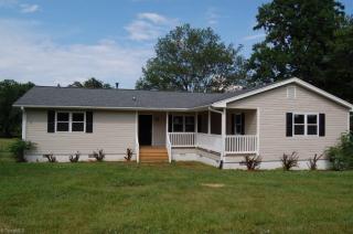 919 Price Mill Rd, Summerfield, NC 27358-8212