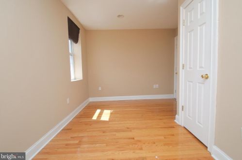 1838 10th St, Philadelphia PA 19148-2317 exterior