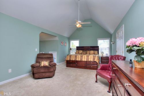120 Melrose Creek Dr, Stockbridge GA  30281-2333 exterior