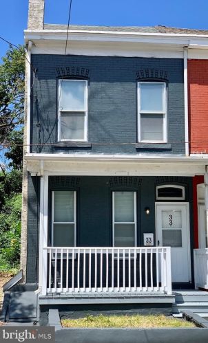 33 Marion St, Trenton, NJ 08618-4626
