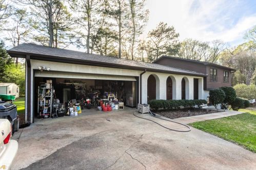 2776 Bluebird Cir, Duluth, GA 30096-3906