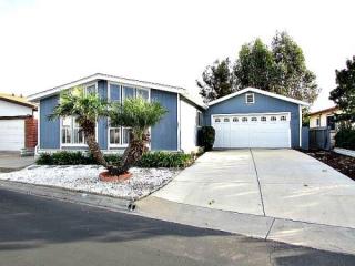 1162 Via Santa Paulo, Vista, CA 92081-6331