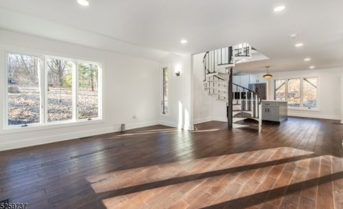 113 Everdale Rd, Dover NJ  07869-2301 exterior