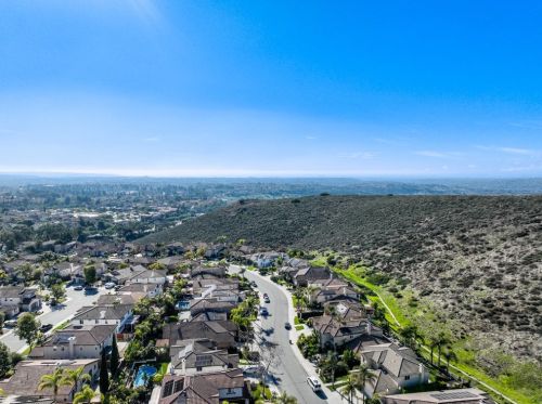 2508 Crooked Trail Rd, Chula Vista CA  91914-4141 exterior