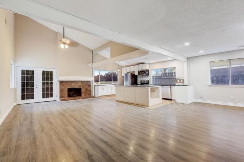 2109 Via Del Norte, Carrollton TX 75006-4521 exterior