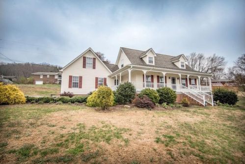 152 Banks Rd, Pickens, SC 29671-8849