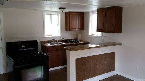 550 Acacia Ave, Rialto, CA 92376-5243