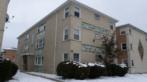 5207 Reserve Ave, Chicago IL  60656-2420 exterior