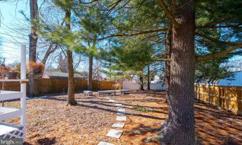 466 Ruby Dr, Aberdeen, MD 21001-1726
