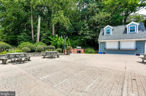 1 Rdg Rd, Severna Park MD 21146-4538 exterior