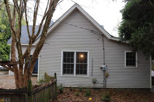 775 Cleveland Rd, Bogart, GA 30622-6804