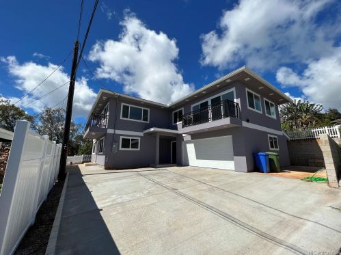 1851 Kualono St, Honolulu, HI 96817-1279