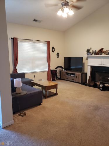 122 Sheffield Dr, Carrollton, GA 30117-2417