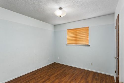 1813 Muse St, Fort Worth TX  76112-3421 exterior