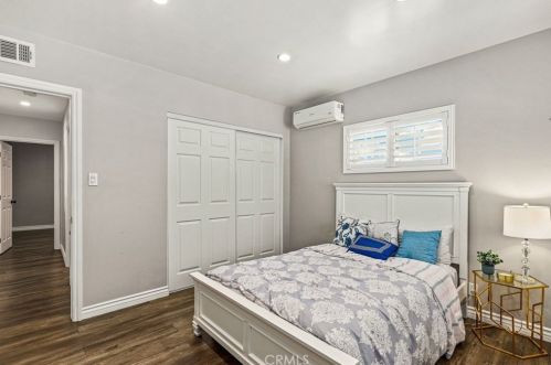 511 Baker St, Anaheim CA  92804-2225 exterior
