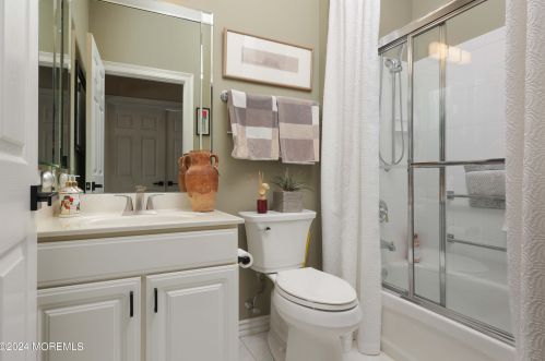 13 Wycliffe Dr, Lakehurst NJ  08759-6165 exterior