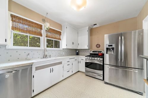 2930 Adams St, Glendale CA 91206-3422 exterior