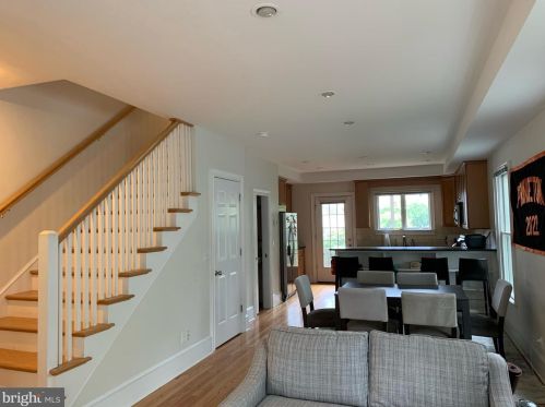 29 Moran Ave, Princeton NJ  08542-3855 exterior