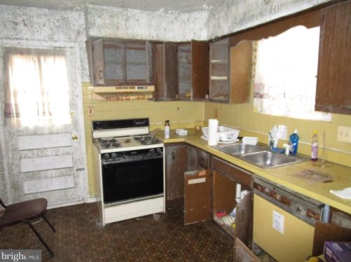 3906 Jeffry St, Silver Spring MD 20906-5131 exterior