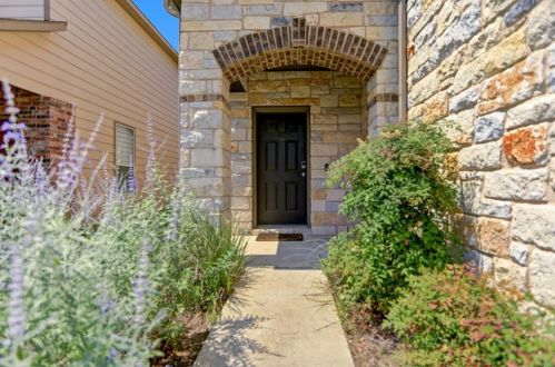 3817 Dover Ferry Xing, Austin, TX 78728-1327