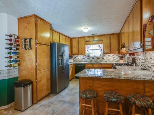 6859 Silver Maple Ct, Rex GA 30273-2359 exterior