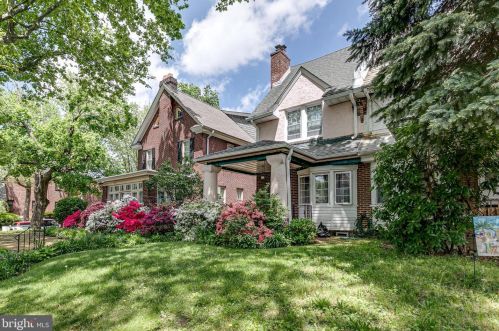 1005 Harrison St, Philadelphia, PA 19124-2919