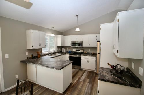 2070 Prospect Dr, Saint Cloud, MN 56304-9622