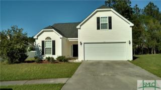 564 Farm Lake Dr, Savannah, GA 31322-4958