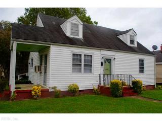 1420 Victoria Blvd, Hampton, VA 23661-2604