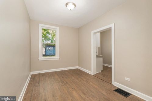 451 Penn St, Carlisle PA  17013-2235 exterior