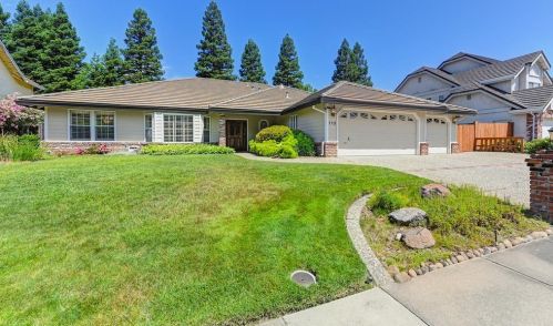 112 Englehart Dr, Folsom, CA 95630-1581