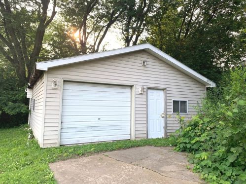 637 Todd St, Rockwell, IL 61301-2262