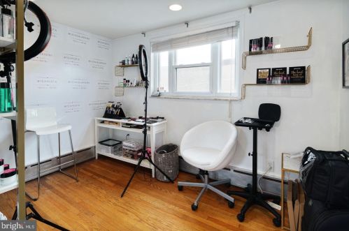 1702 11 St, Philadelphia PA 19122-0027 exterior