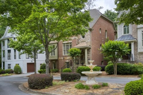 1004 Madeline Ln, Atlanta, GA 30350-4023