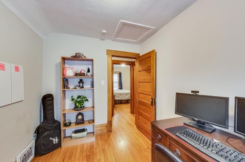 1077 5th St, Saint Paul MN  55106-5331 exterior