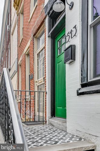 1513 16th St, Philadelphia, PA 19121-4204