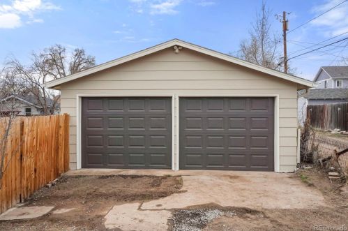 3150 Logan St, Englewood CO  80113-2624 exterior